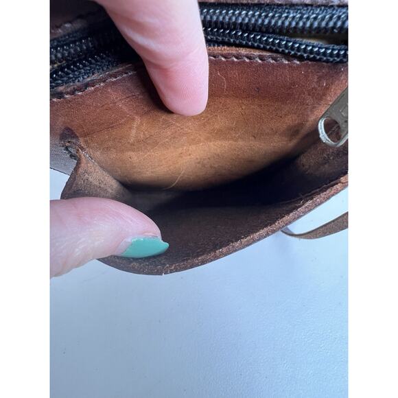 Vintage Leather Aliento Design Crossbody Bag Purse - Picture 4 of 13